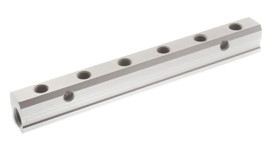 6047 · Regleta simple en aluminio, foto del catálogo de Aignep