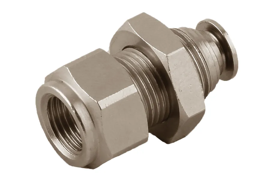 57055 · Racor recto intermedio pasatabiques hembra, foto del catálogo de Aignep