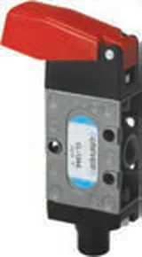 CL-126/CM-426 · Válvulas de accionamiento manual a pulsante, foto del catálogo